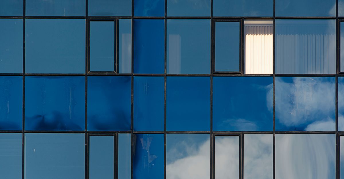 Signs of Wear to Look for in Double Glazing