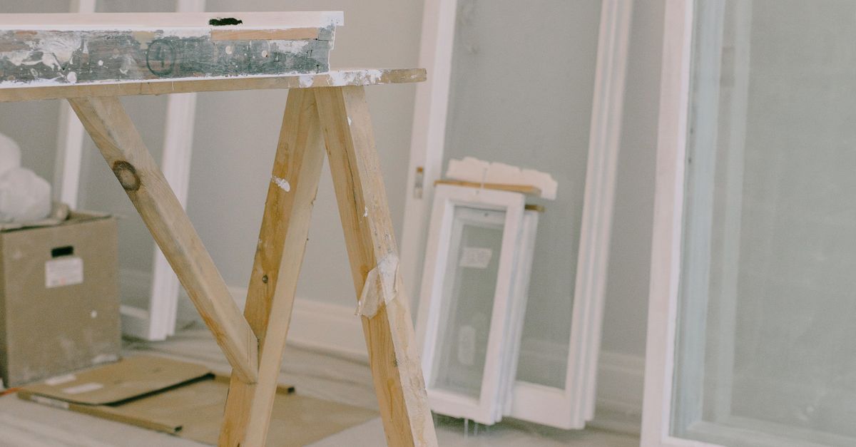 Tools You Need for Efficient Caulking of Double Glazing